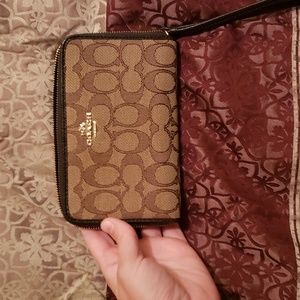 Coach wallet/wristlet